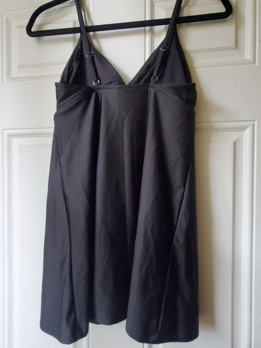 Old Navy Twist Front Swim Dress, Size M, Black, NWT - Picture 4 of 15